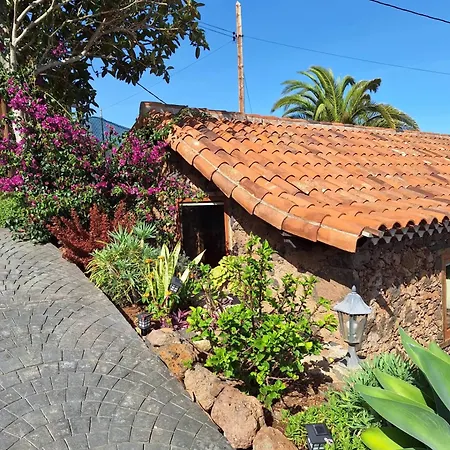 Rural, Stone Escape With Stunning Views, Jacuzzi,sauna, Ac, Outdoor Shower * Valle de Guerra