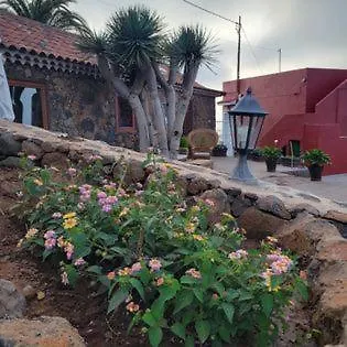 Maison d'hôtes Rural, Stone Escape With Stunning Views, Jacuzzi,sauna, Ac, Outdoor Shower